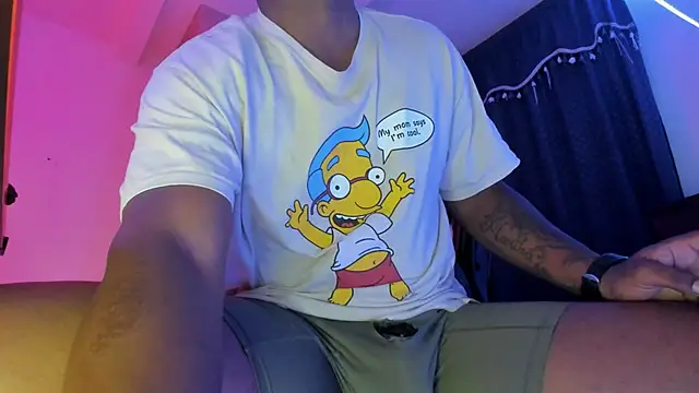 Snapshot of CorvisXnc0012 chatting on 12, 11, 2025 CorvisXnc0012 online show from 12, 11, 2025