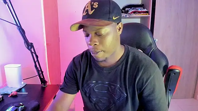 Snapshot of CorvisXnc0012 chatting on 29, 10, 2025 CorvisXnc0012 online show from 29, 10, 2025