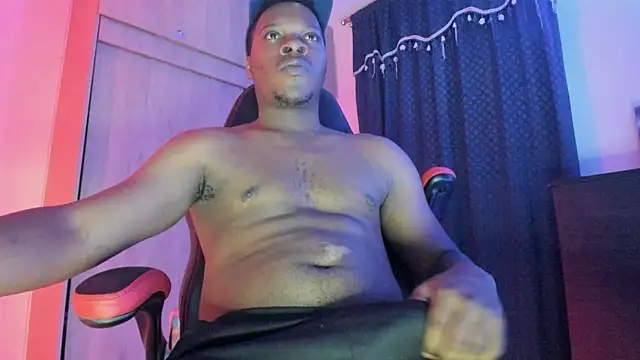 Snapshot of CorvisXnc0012 chatting on 19, 11, 2025 CorvisXnc0012 online show from 19, 11, 2025