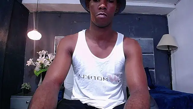 Snapshot of blackbignude chatting on 28, 11, 2025 blackbignude online show from 28, 11, 2025