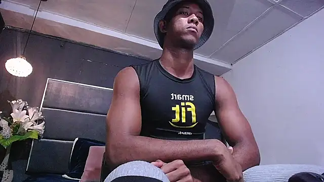 Snapshot of blackbignude chatting on 29, 11, 2025 blackbignude online show from 29, 11, 2025