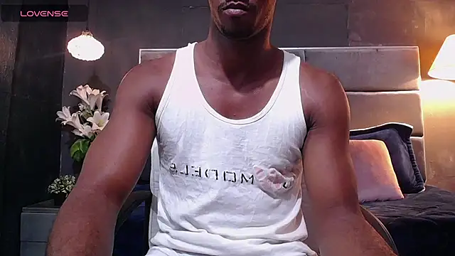 Snapshot of blackbignude chatting on 15, 10, 2025 blackbignude online show from 15, 10, 2025