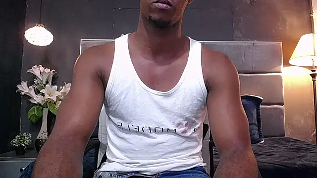 Snapshot of blackbignude chatting on 18, 10, 2025 blackbignude online show from 18, 10, 2025