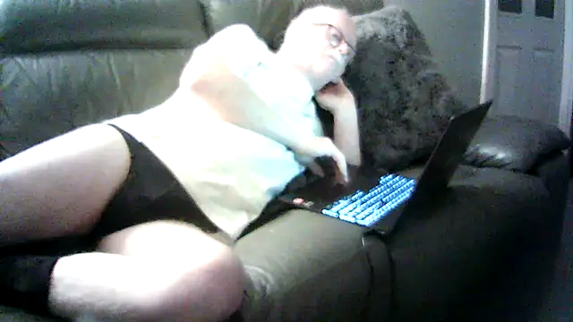 Snapshot of cockheart122 chatting on 13, 1, 2026 cockheart122 online show from 13, 1, 2026