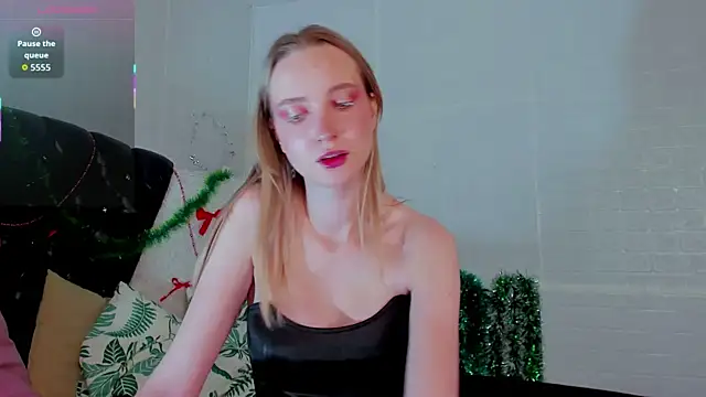 EllaBloom online show from 11, 1, 2026