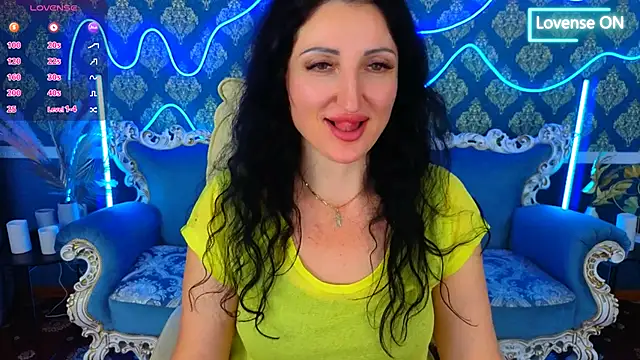 MissRossi online show from 11, 11, 2025