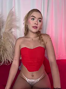 Snapshot of Miaa_rosses3 chatting on 5, 6, 2026 Miaa rosses3 online show from 5, 6, 2026
