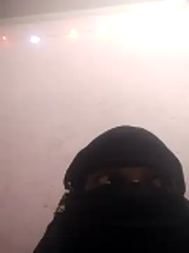 Snapshot of amolicars chatting on 24, 11, 2025 amolicars online show from 24, 11, 2025