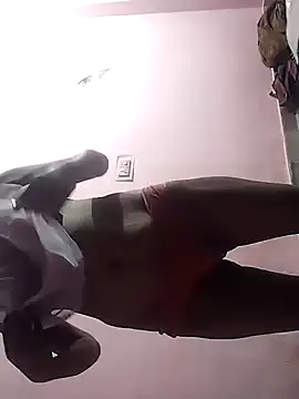 Snapshot of amolicars chatting on 14, 10, 2025 amolicars online show from 14, 10, 2025