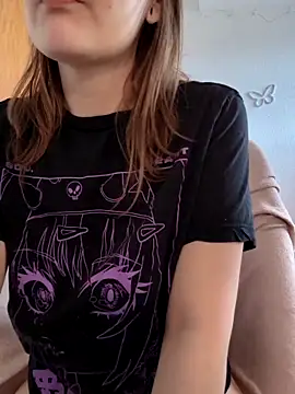 ox Tricia online show from 15, 3, 2026