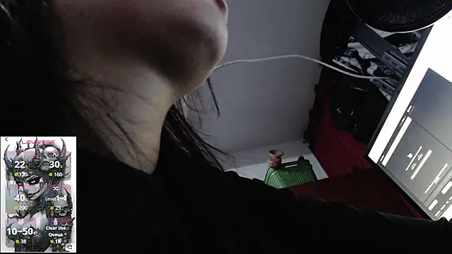 Snapshot of hecate_dark chatting on 18, 5, 2026 hecate dark online show from 18, 5, 2026