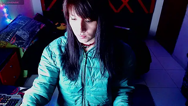 Snapshot of hecate_dark chatting on 8, 11, 2025 hecate dark online show from 8, 11, 2025