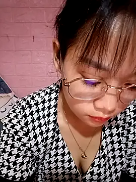 Snapshot of Maimai00 chatting on 23, 10, 2025 Maimai00 online show from 23, 10, 2025