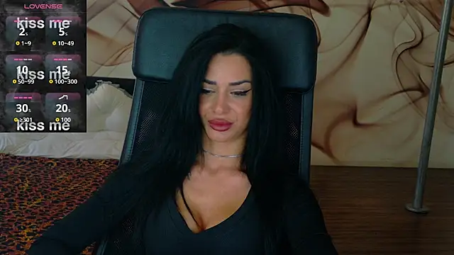 NaomiScarlet online show from 30, 10, 2025