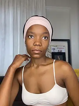 prettydollyy online show from 6, 3, 2026