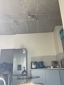 prettydollyy online show from 10, 4, 2026