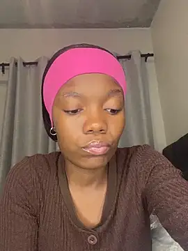 prettydollyy online show from 8, 3, 2026