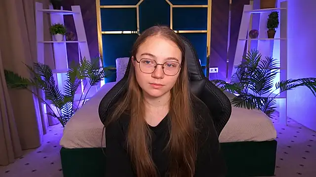 ArrinaWairr online show from 28, 10, 2025