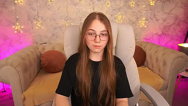 ArrinaWairr online show from 10, 2, 2026