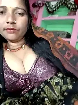 Snapshot of Cutreet chatting on 18, 12, 2025 Cutreet online show from 18, 12, 2025