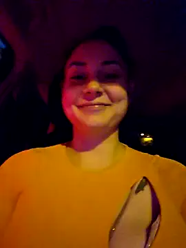 SaraViss20 online show from 9, 10, 2025