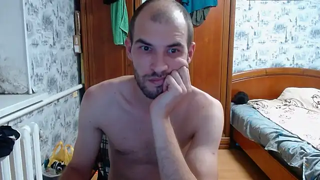 Snapshot of hangryf chatting on 8, 9, 2025 hangryf online show from 8, 9, 2025