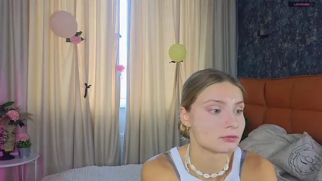 SoftBliss online show from 19, 9, 2025
