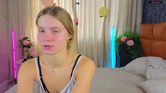 SoftBliss online show from 26, 9, 2025