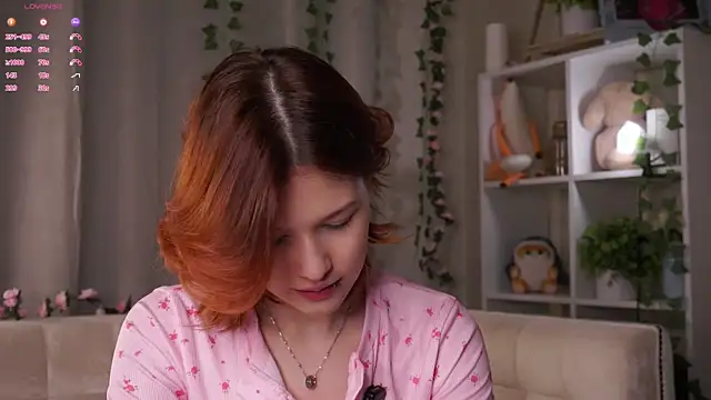 BlytheBenny online show from 21, 12, 2025