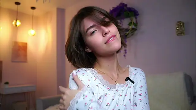 EleneButton online show from 26, 10, 2025