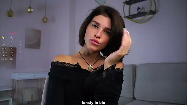 EleneButton online show from 12, 11, 2025