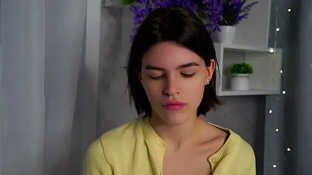 EleneButton online show from 15, 2, 2026