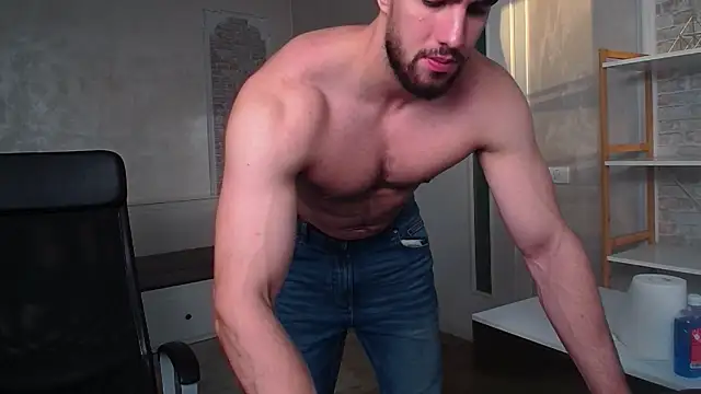 IvanHydee online show from 29, 10, 2025