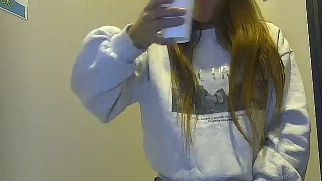 Snapshot of SAKI_saki_01 chatting on 19, 11, 2025 SAKI saki 01 online show from 19, 11, 2025