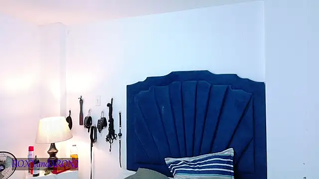 RoxyandAron2 online show from 25, 7, 2026