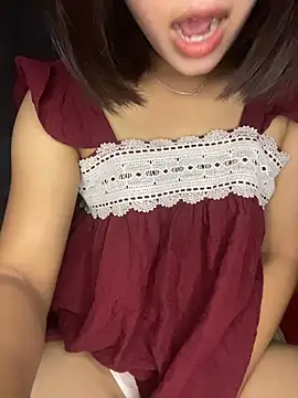 NinaChu online show from 7, 10, 2025