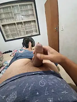 feehzungi0000 online show from 15, 1, 2026