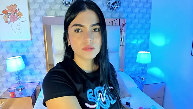 Sasha  sims   online show from 12, 11, 2025