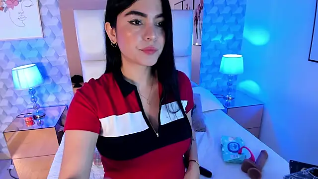 Sasha  sims   online show from 30, 10, 2025