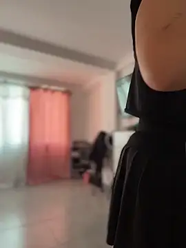 JuanitaMore01 online show from 16, 4, 2026