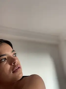 JuanitaMore01 online show from 16, 10, 2025