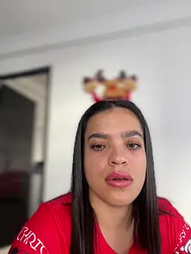 JuanitaMore01 online show from 18, 12, 2025