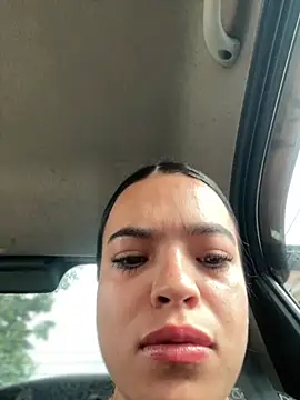 JuanitaMore01 online show from 4, 11, 2025