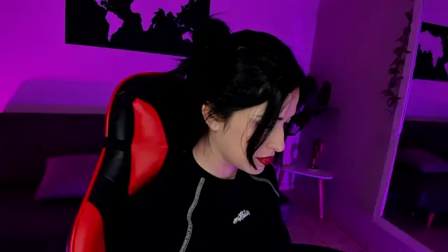 ZoeValencia1 online show from 9, 1, 2026