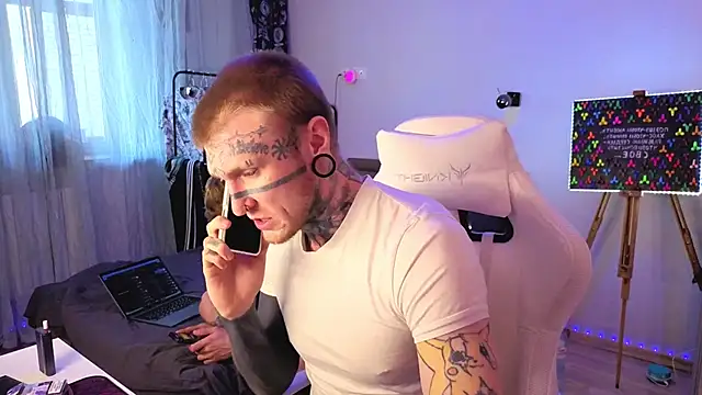 Snapshot of callmealexthx chatting on 2, 4, 2026 callmealexthx online show from 2, 4, 2026