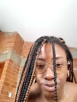 DarkHoneyy online show from 14, 11, 2025