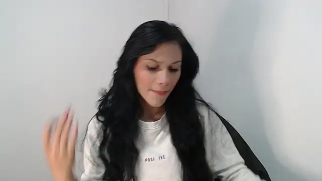 Snapshot of JessGarcia chatting on 17, 10, 2025 JessGarcia online show from 17, 10, 2025