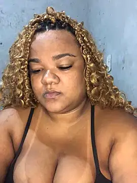 Snapshot of melcarioca1111 chatting on 9, 11, 2025 melcarioca1111 online show from 9, 11, 2025