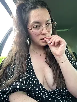 liloush   online show from 21, 4, 2026