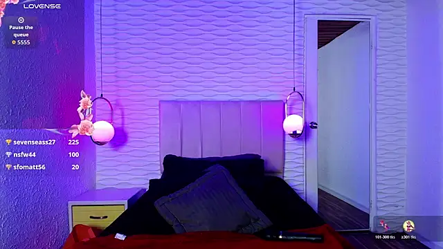 Snapshot of ly_lulu chatting on 11, 11, 2025 ly lulu online show from 11, 11, 2025